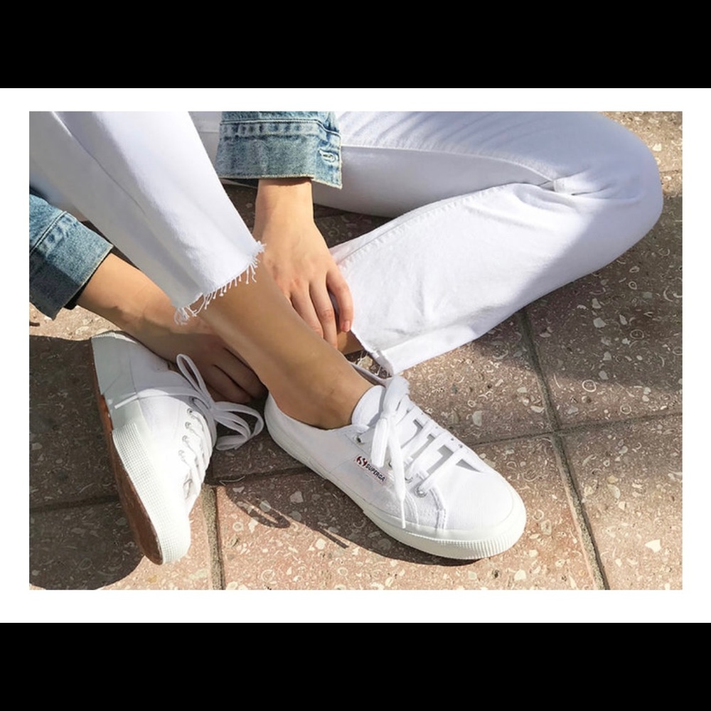 Superga White Low-Top leather Sneakers with Gum Sole